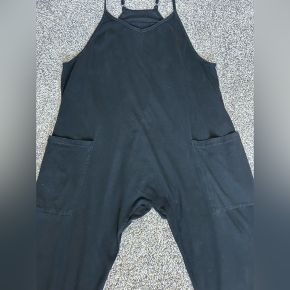 100% Cotton Black Drop Crotch Onesie Jumper labeled size medium - Picture 3 of 10